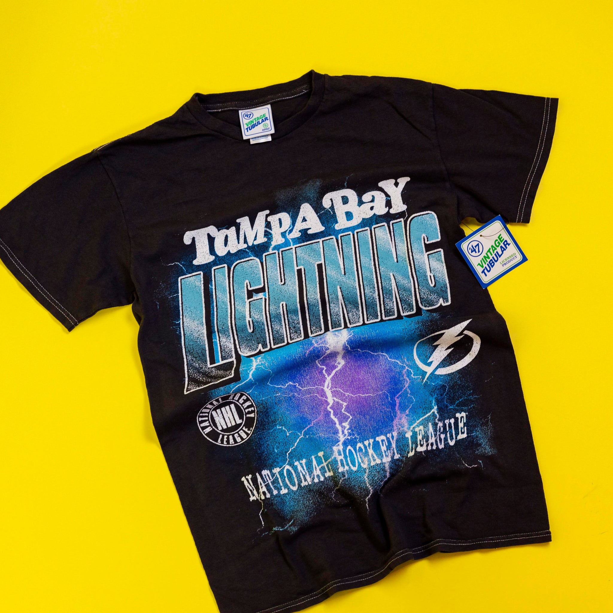 Lightning Vintage Tubular Shirt – Visit Tampa Bay