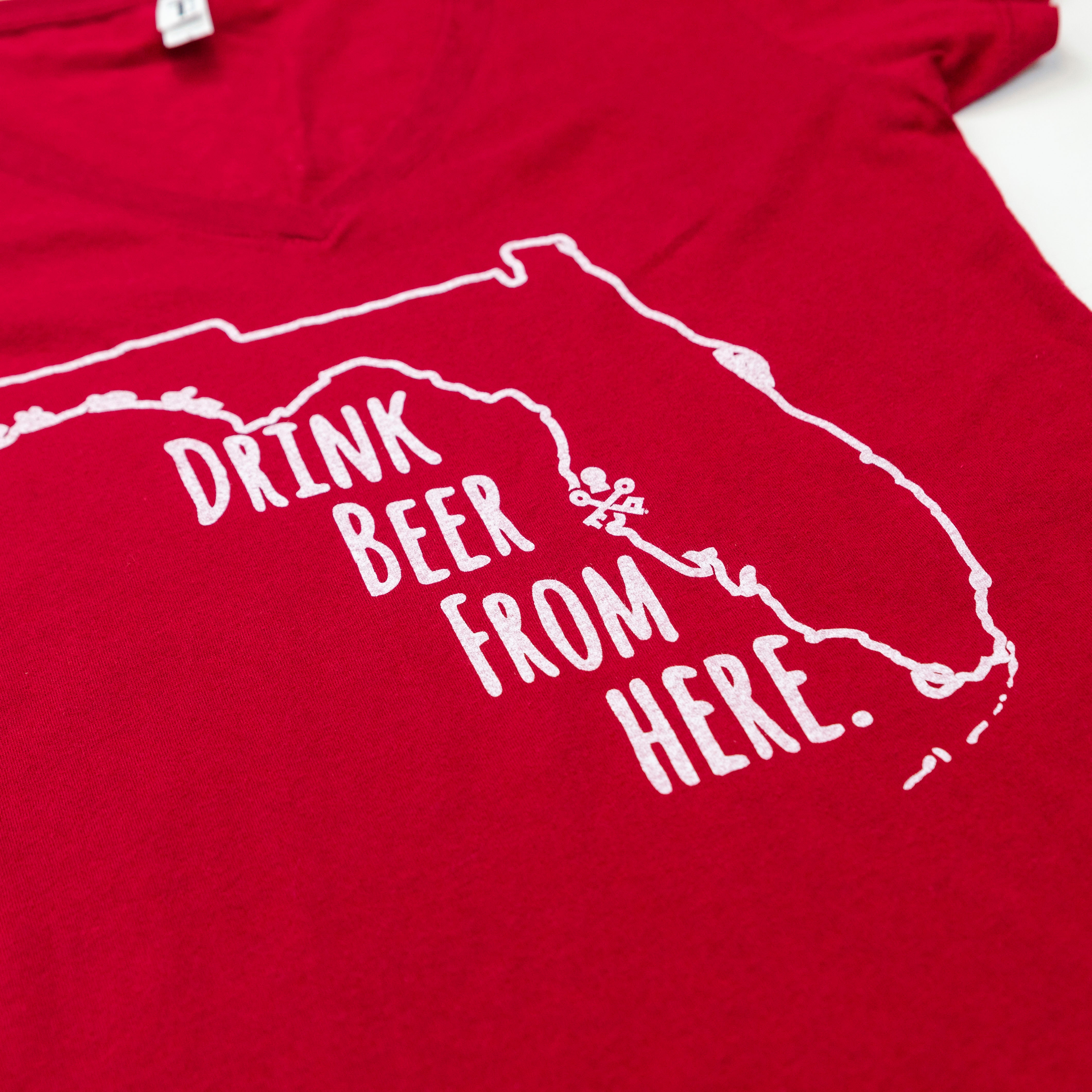 Drink Beer From Here – Women’s T-Shirt Maroon